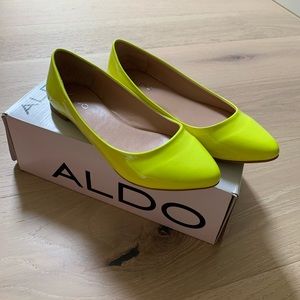 Aldo Neon Flats - 38 (fits small)